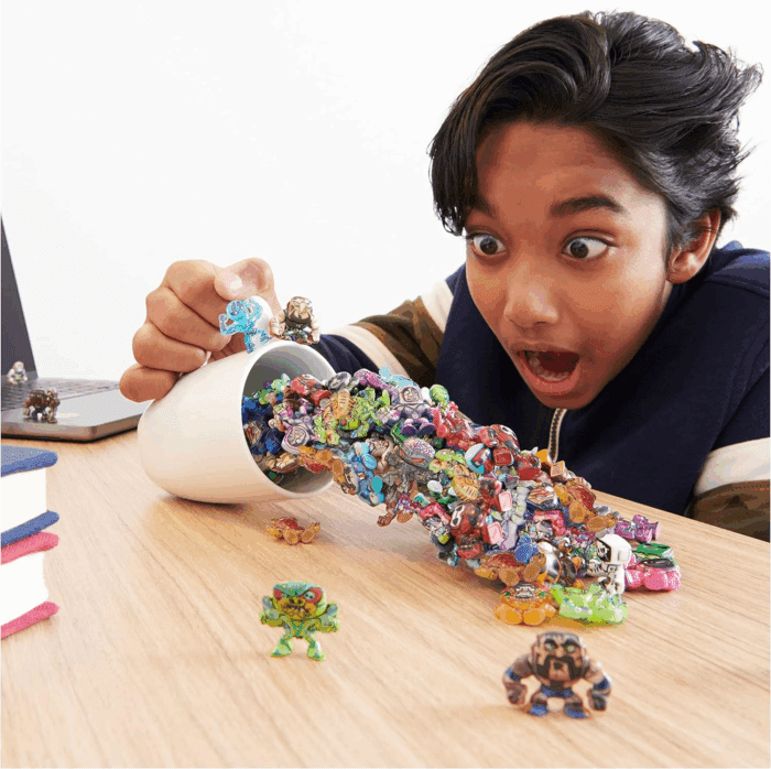 40-Pack Collectible Figures, Guaranteed Rare Warrior, Surprise Kids Toys for Boys and Girls Ages 5 and up (Styles May Vary) - Image 8