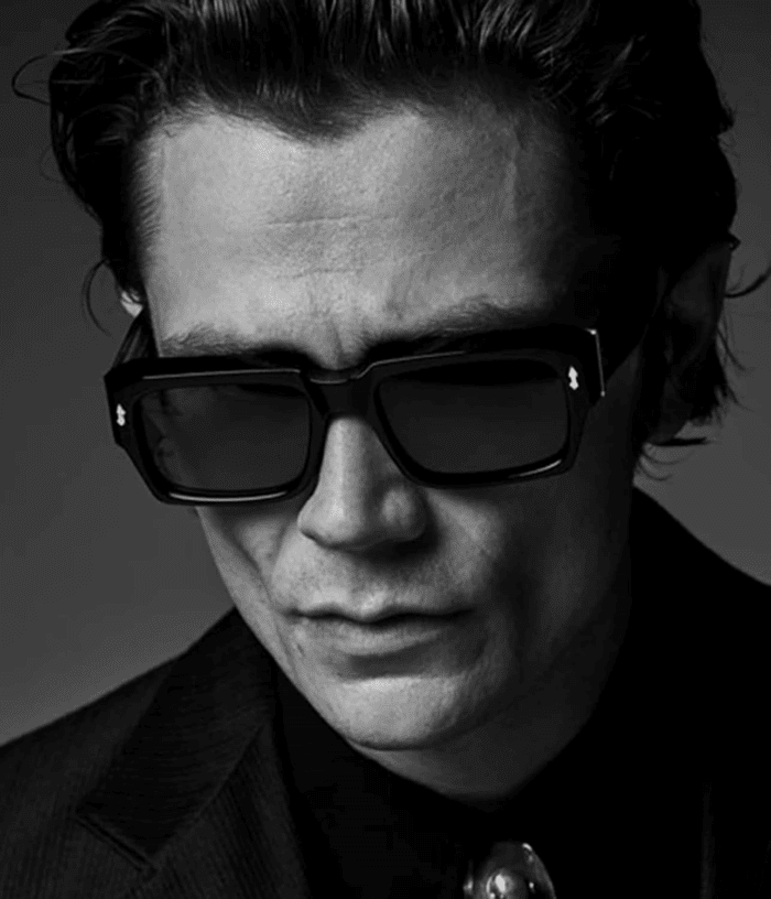 Square Frame Sunglasses for Women Men Trendy Chunky Rectangle Sun Glasses Black Shades UV400 Protection - Image 3