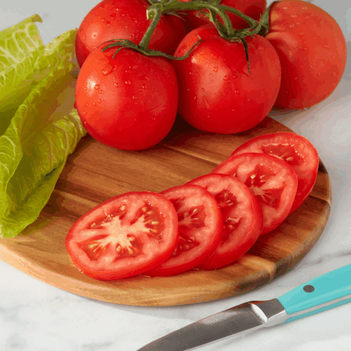 Fresh Tomato on the Vine, Bag (1.9 Lbs/Bag Est.) - Image 2