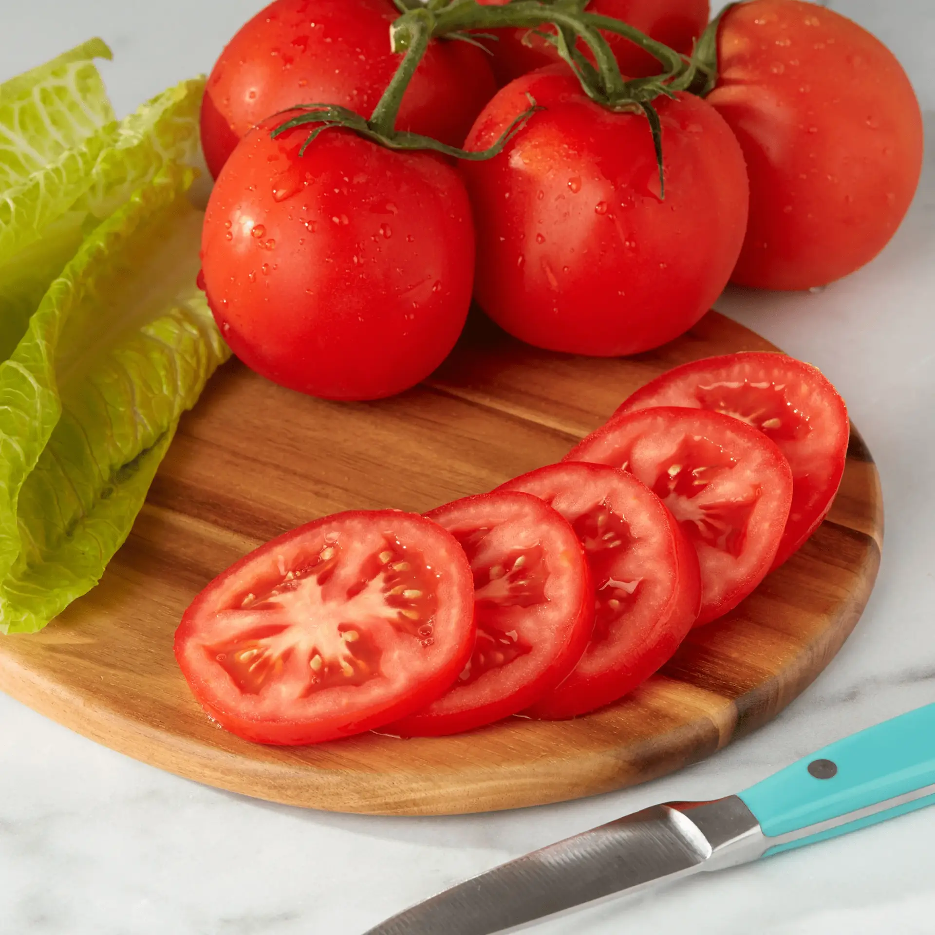Fresh Tomato on the Vine, Bag (1.9 Lbs/Bag Est.) - Image 2