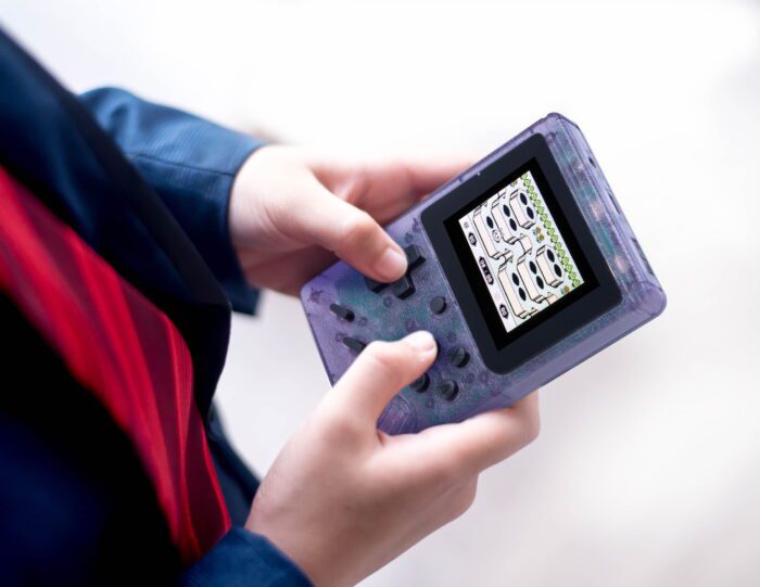 Portable Handheld Video Game Console with 200 Classic Games - Image 3
