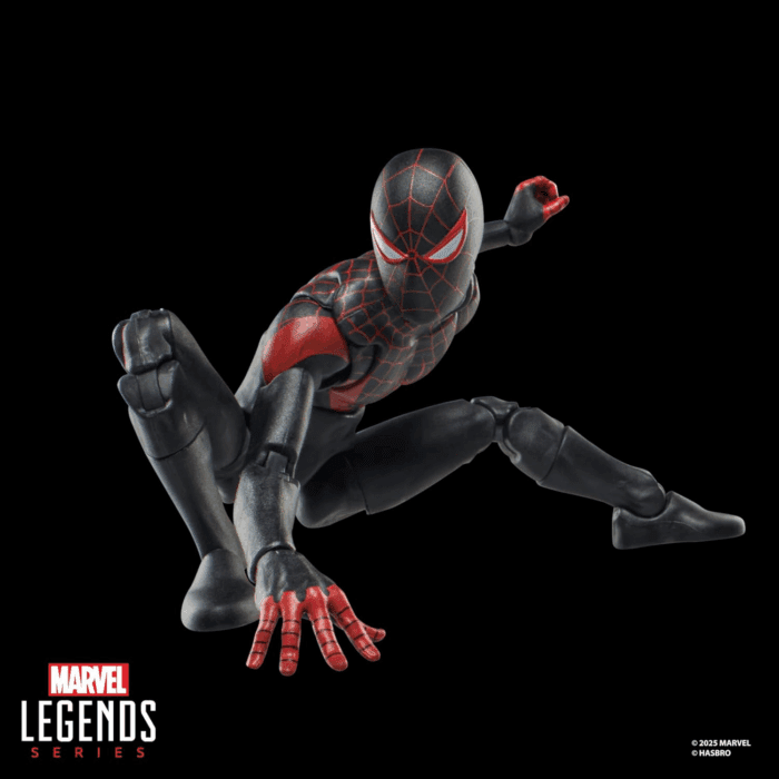 Legends Series Ultimate Miles Morales, Spider-Man Comics-Inspired Collectible 6-Inch Scale Action Figure with Character-Sized Comic Accessory - Image 8