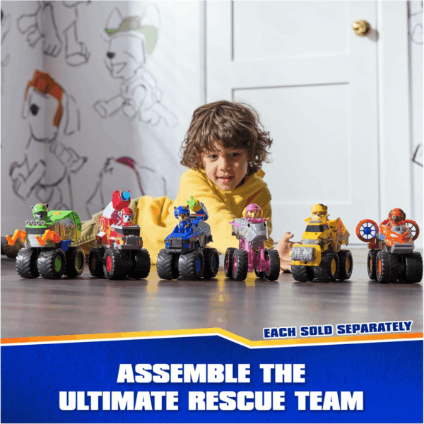 : Rescue Wheels Rocky’S Recycle Truck, Toy Truck with Projectile Launcher and Collectible Action Figure, Kids Toys for Boys & Girls Ages 3+ - Image 6