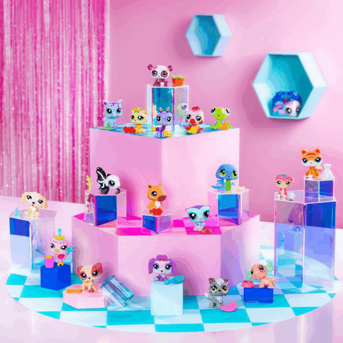 - Pet Surprise 3-Pack - Series 3, Gen 7 Authentic LPS Bobble Head Toy Figure, Collectible Toy Animal, Ages 4+ - Image 3