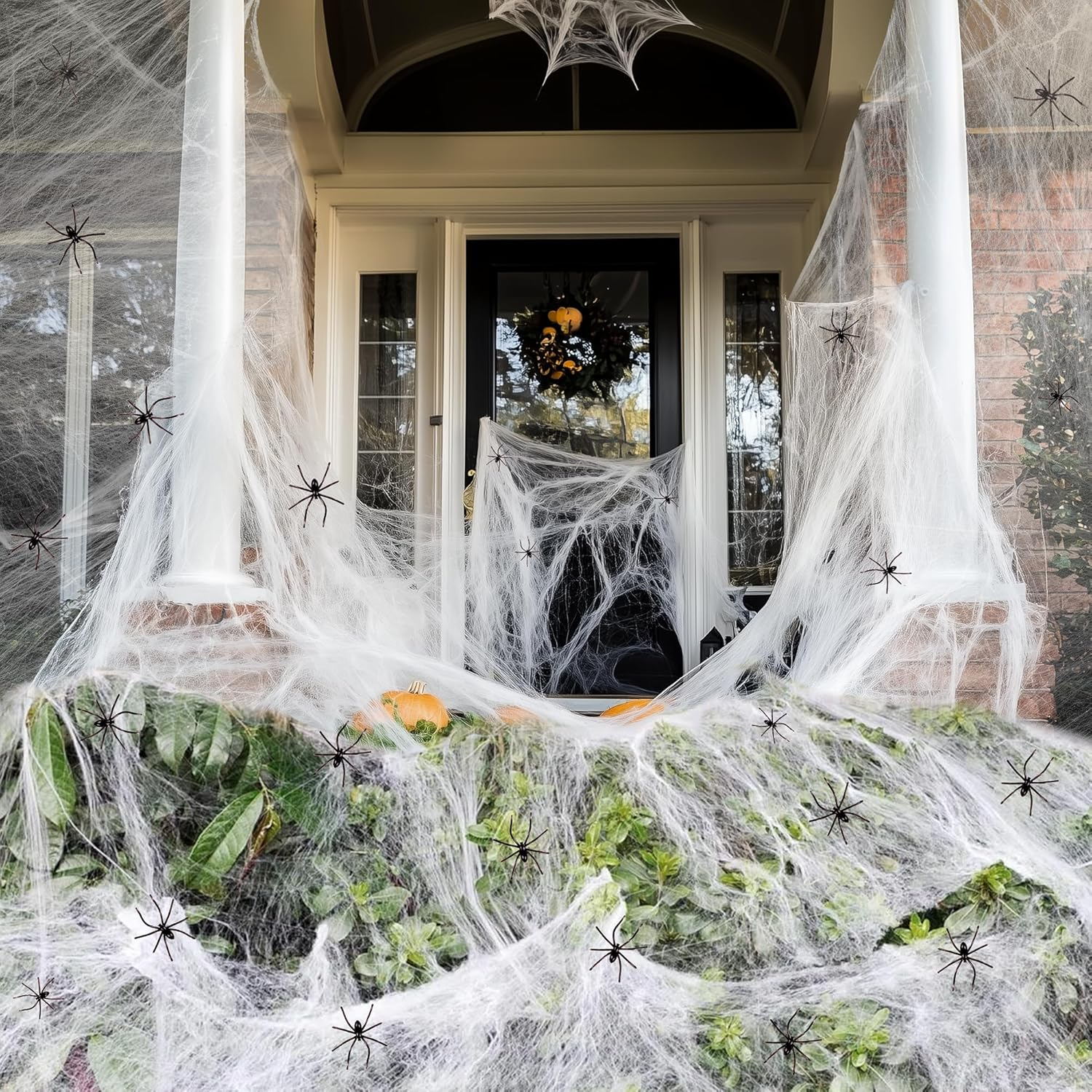 1000 Sqft Spider Webs Halloween Decorations Bonus with 30 Fake Spiders, Super Stretch Cobwebs for Halloween Indoor and Outdoor Party Supplies - Image 2