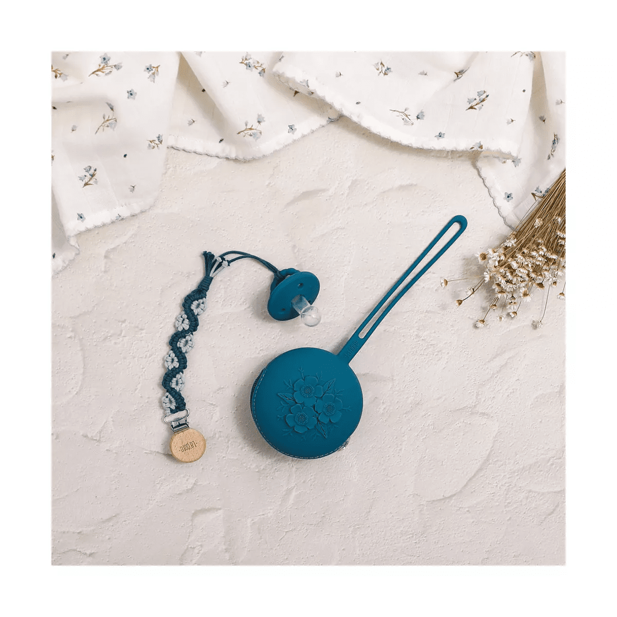 Silicone Baby Pacifier Case - Bpa-Free Newborn Pacifier Holder for Travel, Kids Accessories Pacifiers Pouch, Cute Pacifier Storage Case (Multicolor) - Image 2