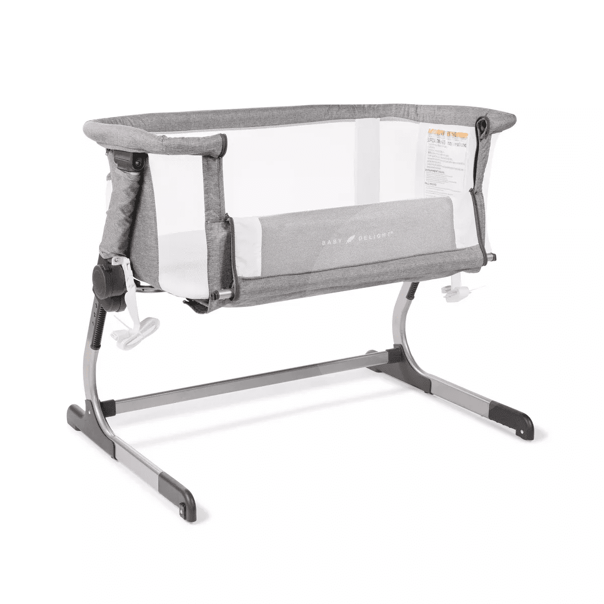 Baby Delight beside Me Dreamer Bassinet and Bedside Sleeper - Image 3