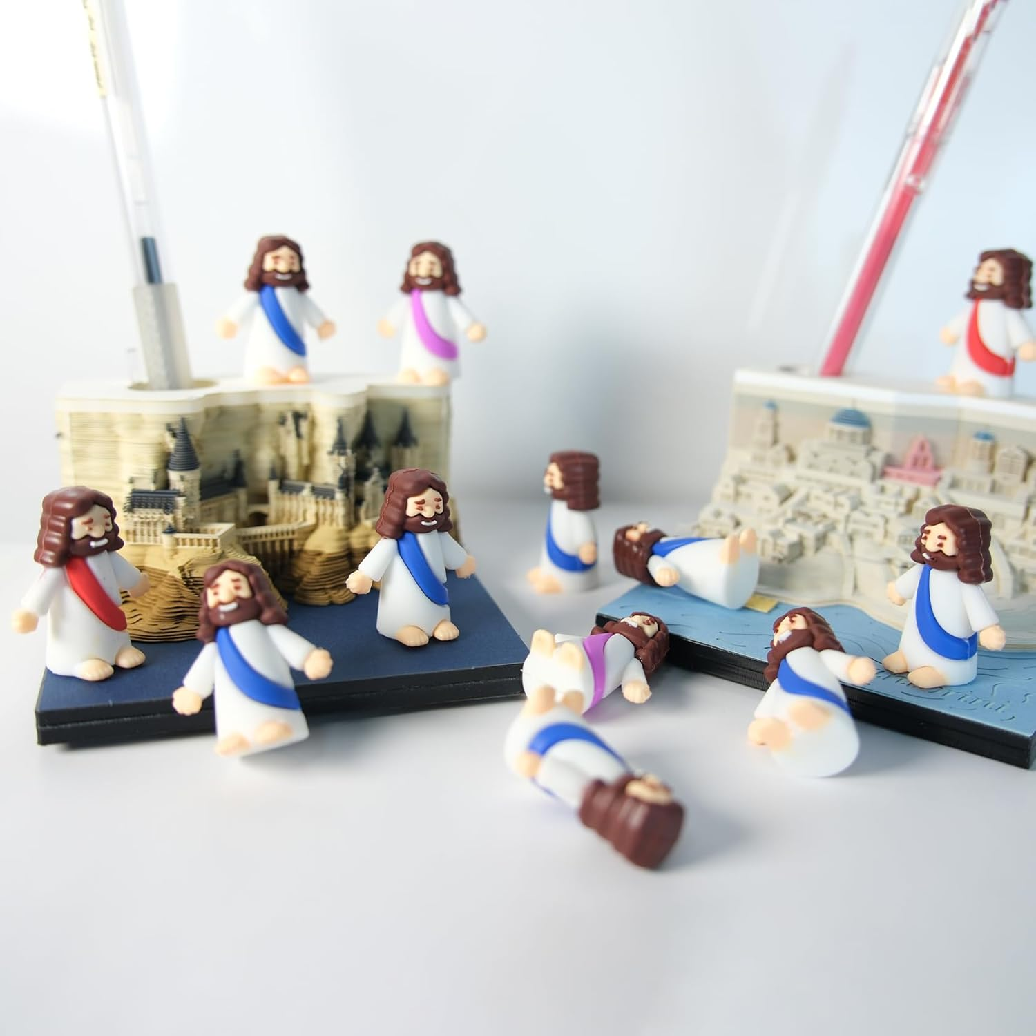 Mini Jesus Figures, Set of 30Pcs Action Figures Little Jesus Figures, Tiny Jesus Figures to Hide and Seek Religious Gifts for Easter Egg Stuffers - Image 3