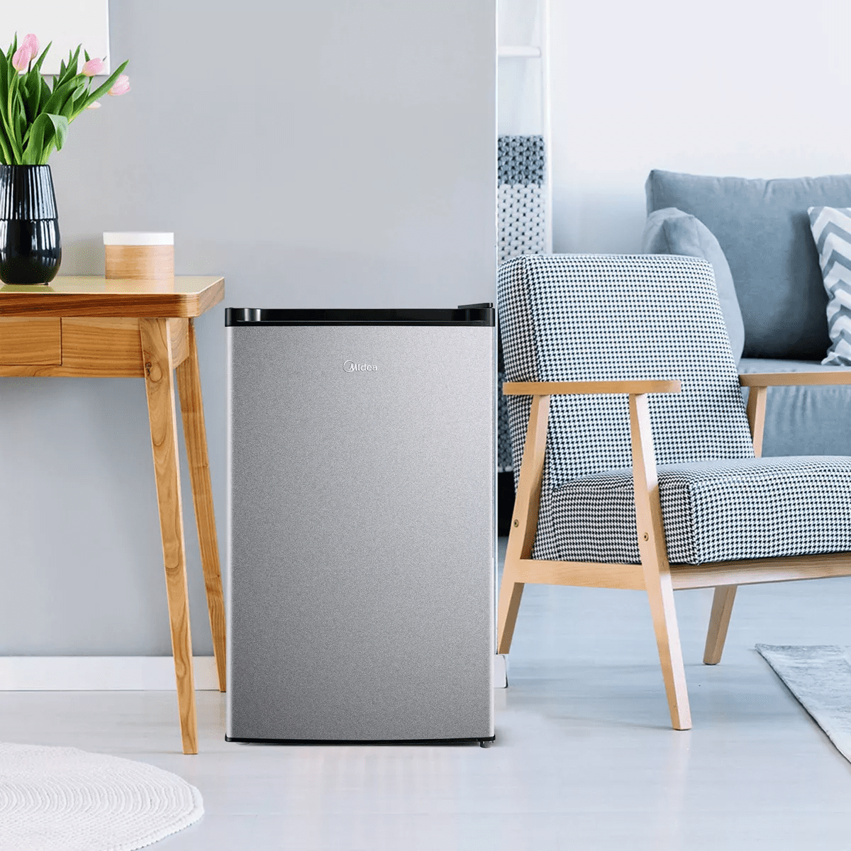 Midea 4.4 Cu Ft Compact Refrigerator: Energy Star Certified, Freestanding, Space-Saving, Adjustable Shelves, Dorm Fridge - Image 8