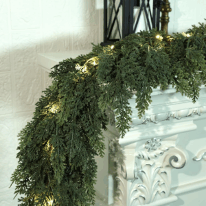 Realistic Christmas Garland with Lights-8 Lighting Modes 6FT Real Touch Lush Artificial Prelit Cedar Garlands for Stairs Railing Fireplace Table Xmas Christmas Decorations Indoor Outdoor Holiday Decor