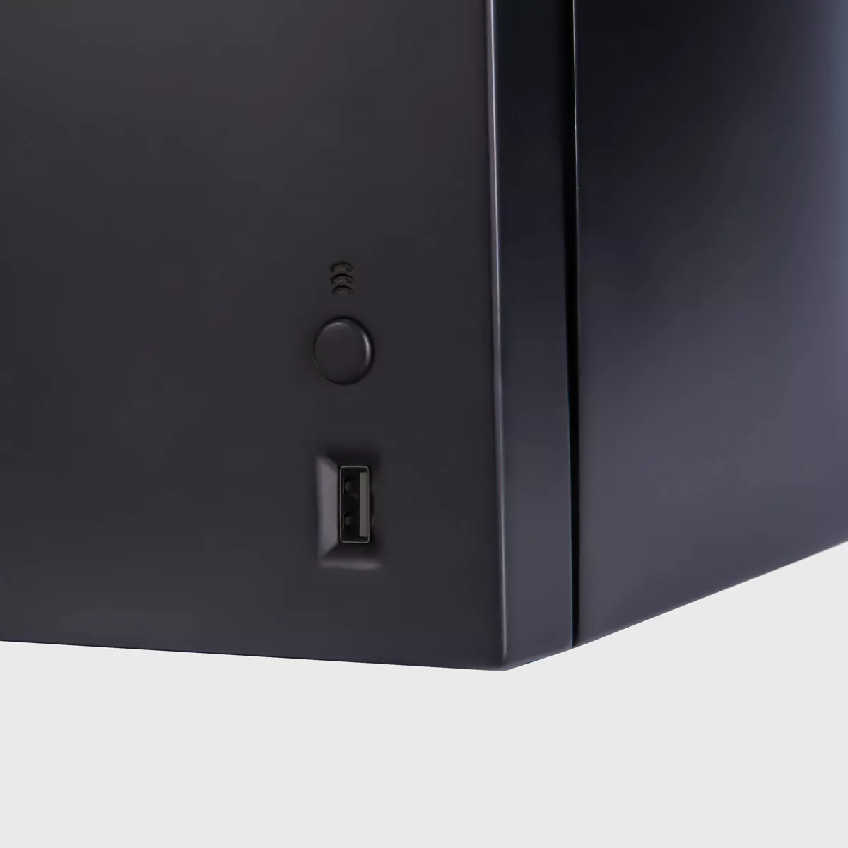 Xbox Series X Replica Mini Fridge - Image 6
