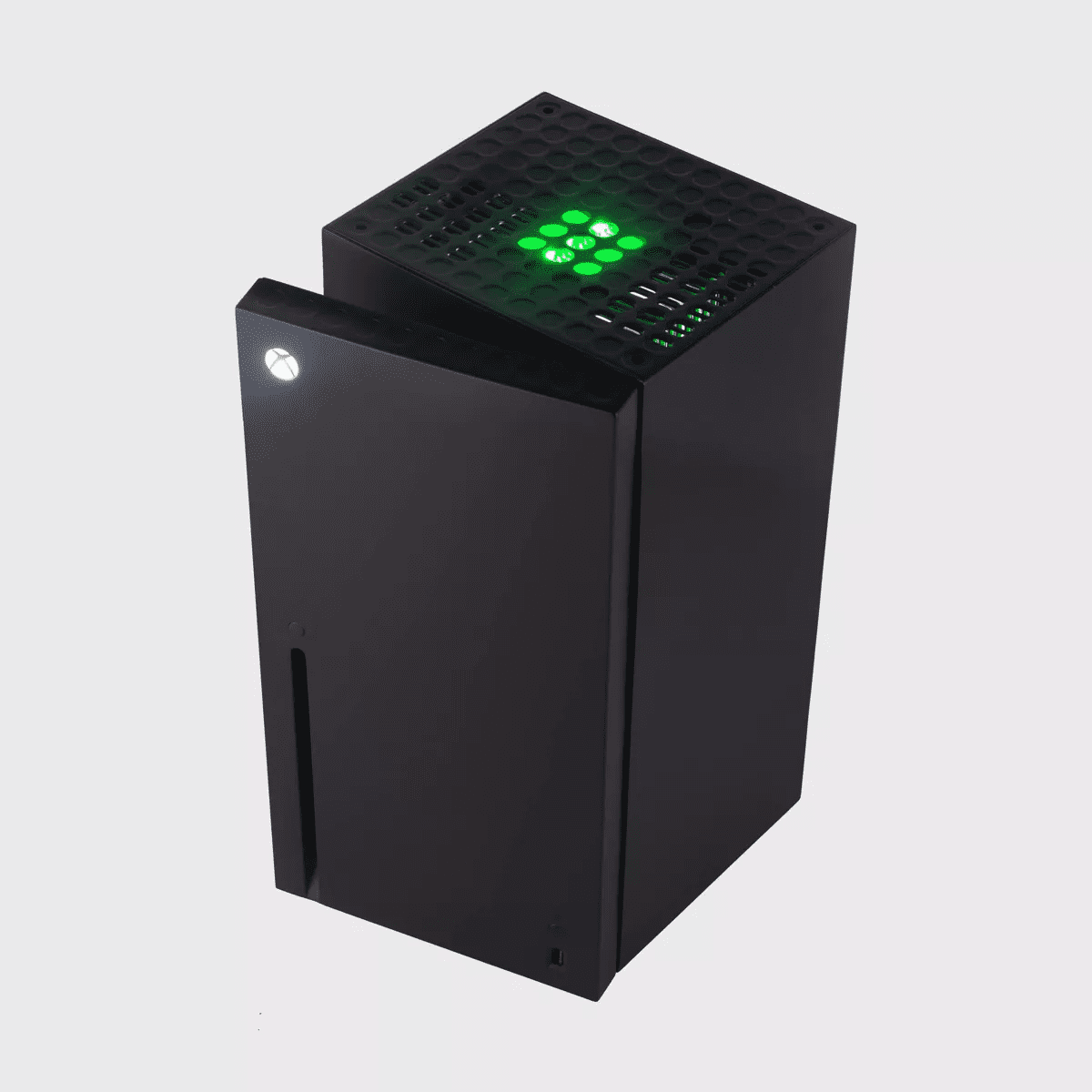 Xbox Series X Replica Mini Fridge - Image 4