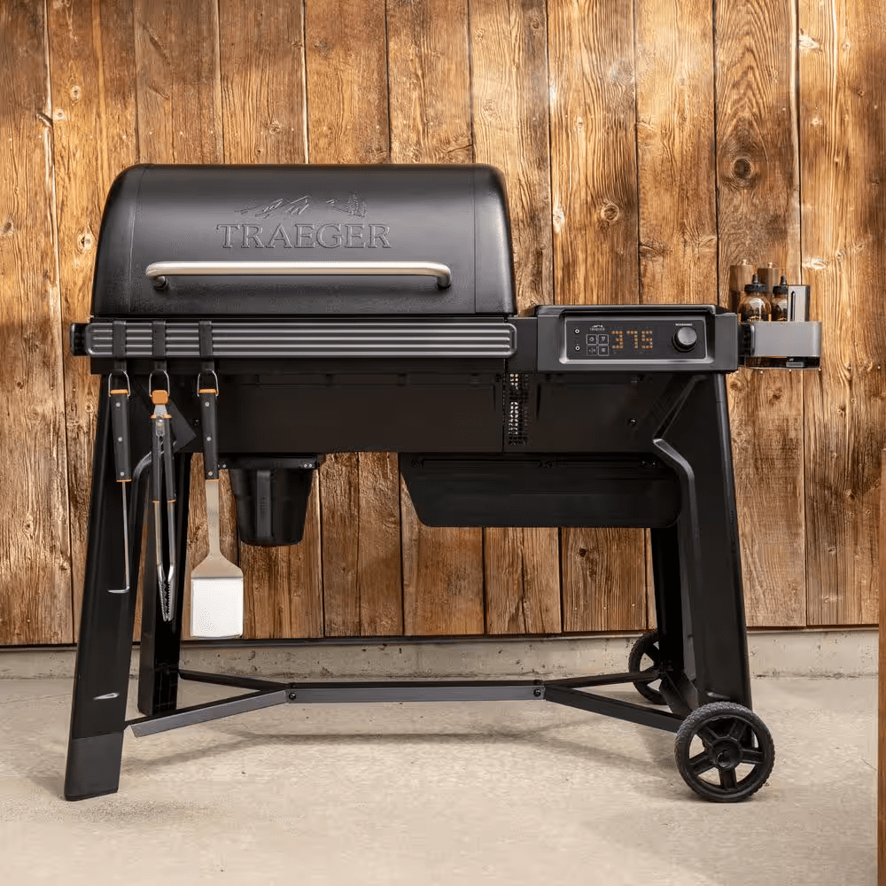 Woodridge Wi-Fi Pellet Grill and Smoker in Black - Image 9