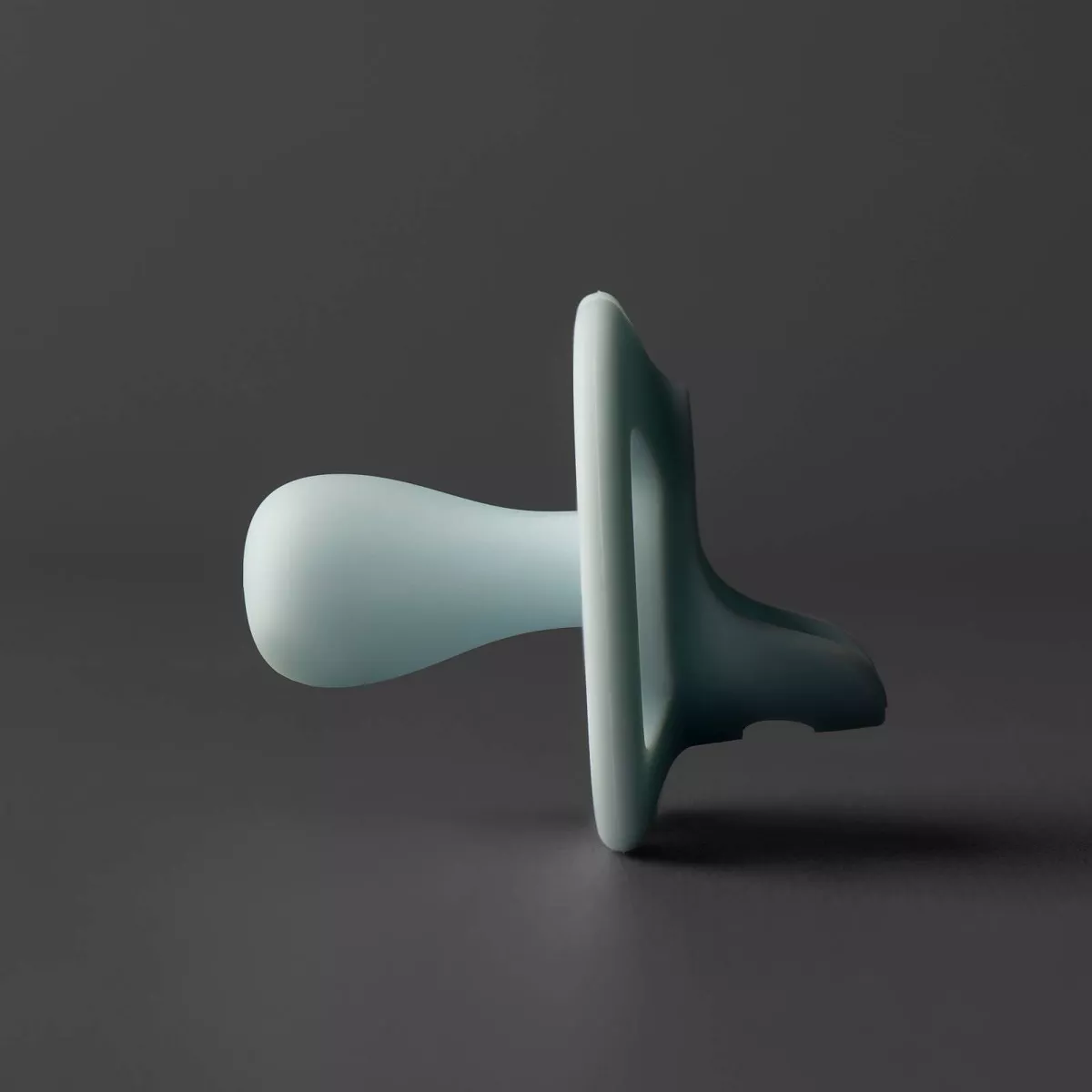 Tommee Tippee Ultralight Stay Put Silicone Pacifier 0-6M - 2Pk - Image 7