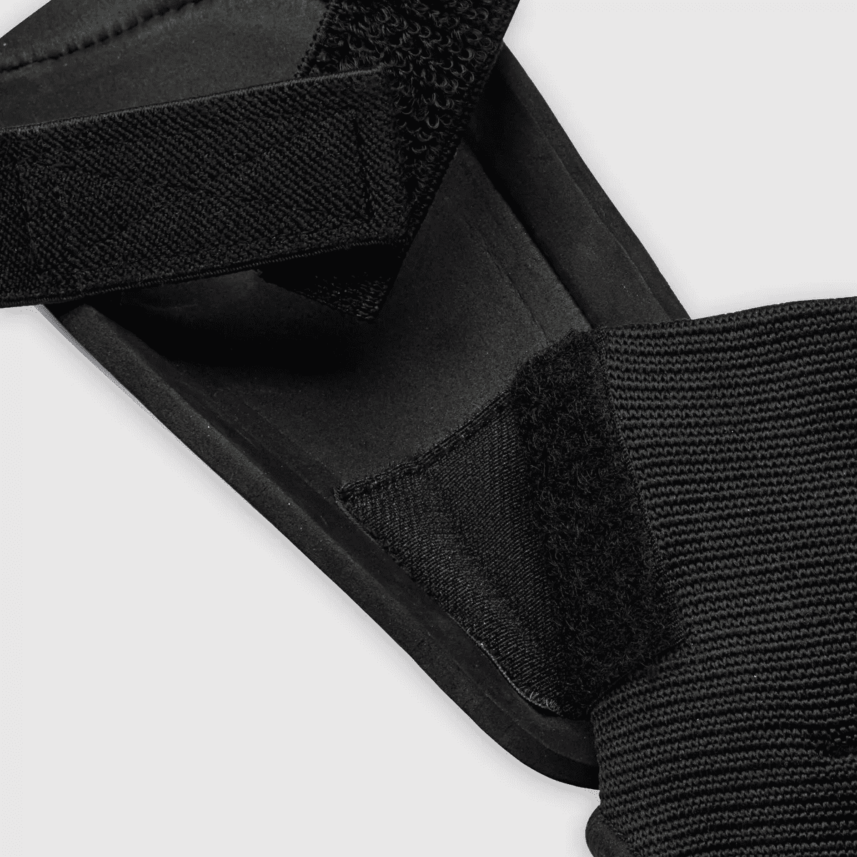 Champion Defender Shin Guards - White - Image 4