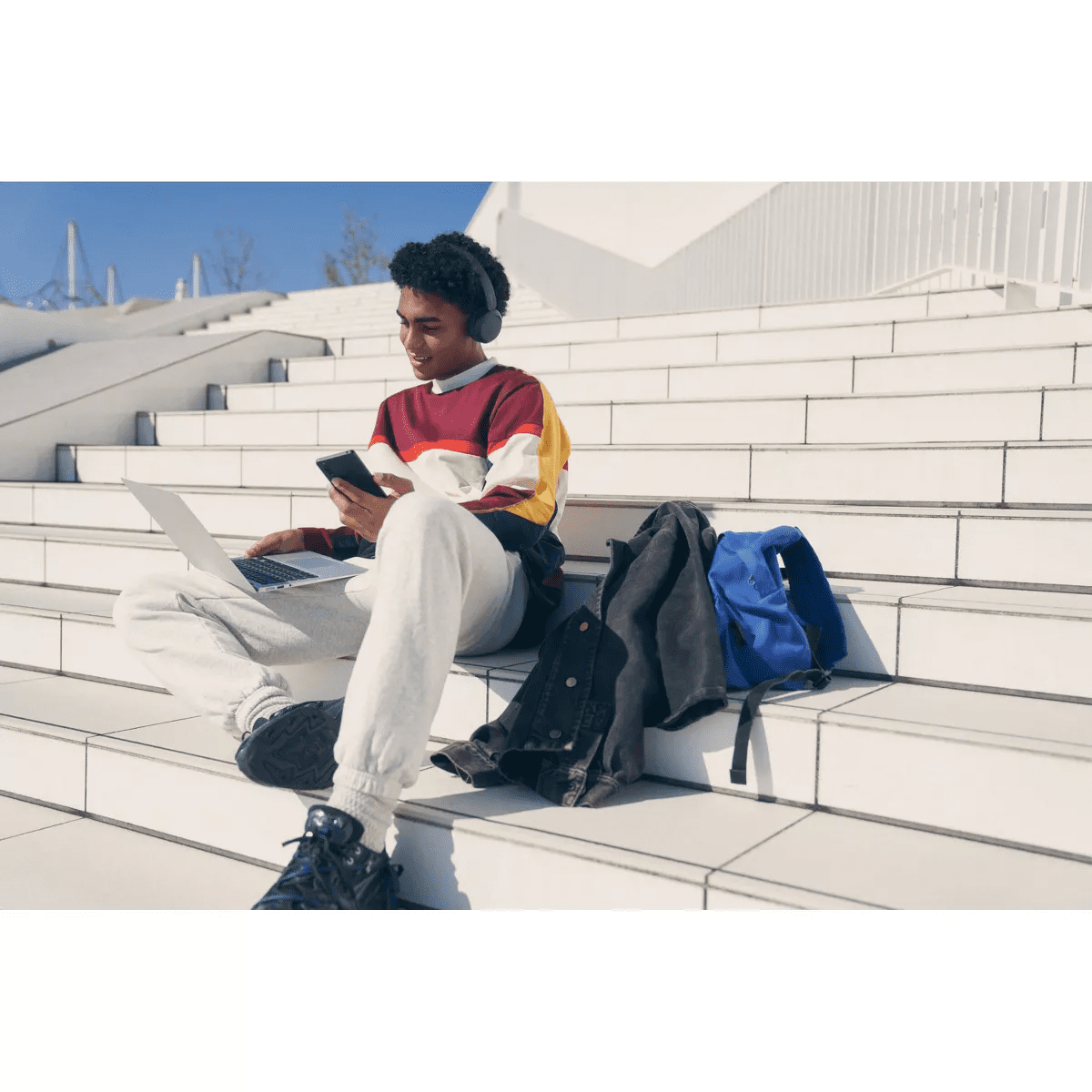 Sony WHCH520 Bluetooth Wireless Headphones with Microphone - Image 6