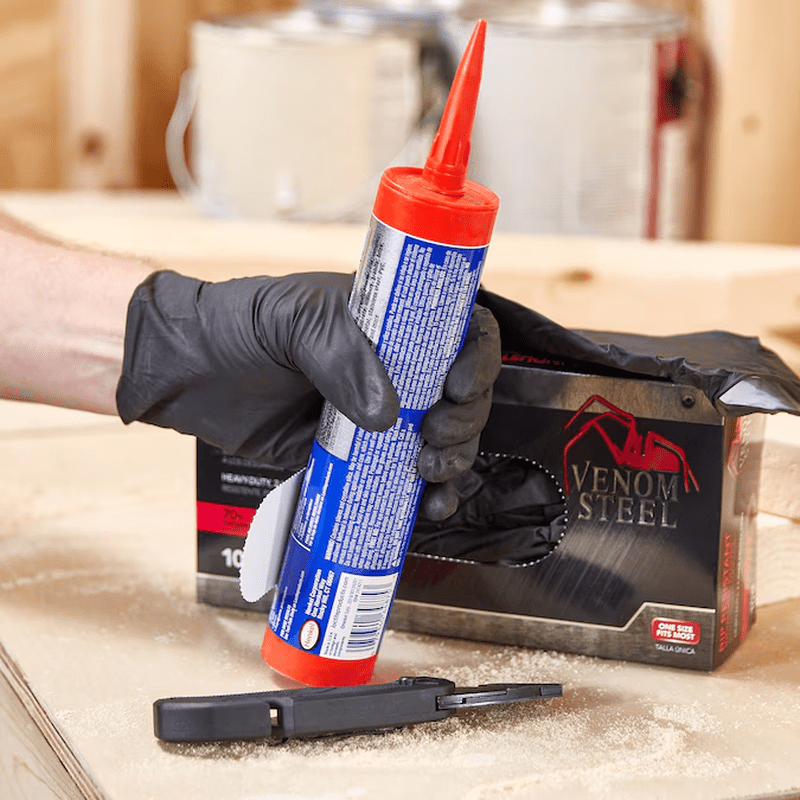 Heavy Duty One Size Fits All 100 -Count Textured -Grip Nitrile Disposable Cleaning Gloves 50 -Pairs - Image 6