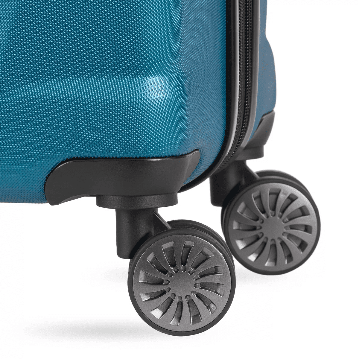 SWISSGEAR Cascade Hardside Medium Checked Suitcase - Image 11