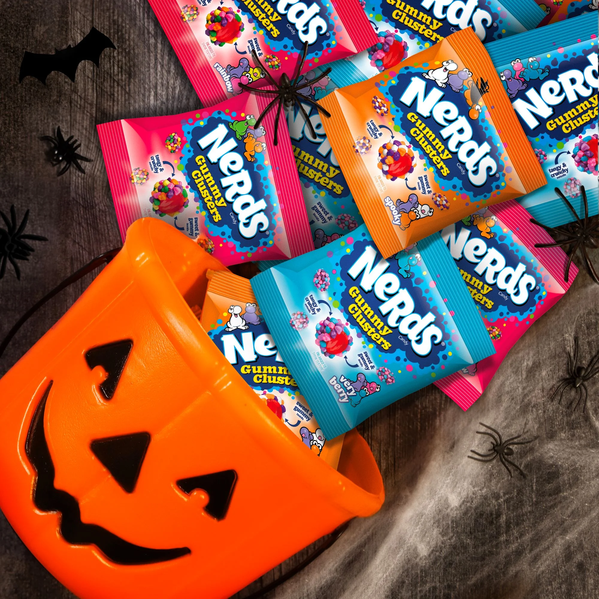 Halloween Gummy Clusters Trick-Or-Treat Variety Bag, Spooky, Rainbow, Very Berry, Halloween Candy, 28 Pieces, 14 Ounces - Image 2