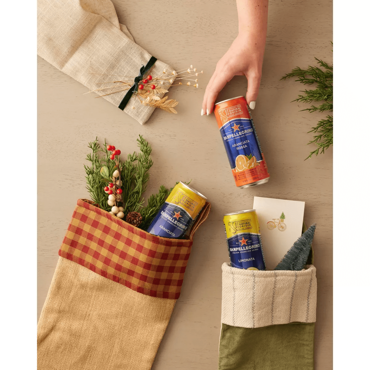 Sanpellegrino Blood Orange Italian Sparkling Beverage - 6Pk/11.15 Fl Oz Cans - Image 2