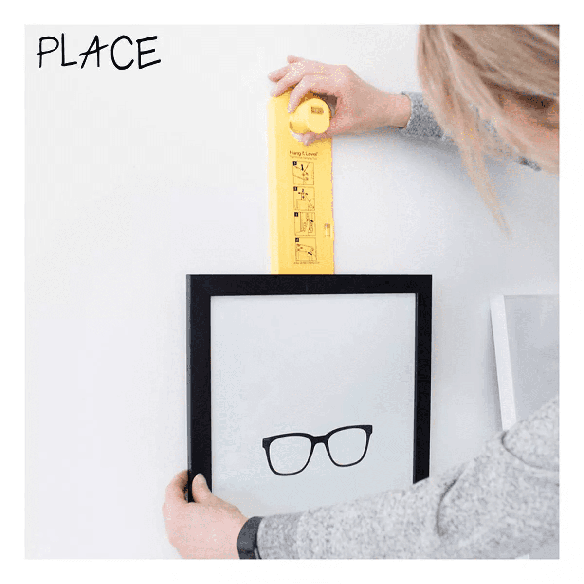 Under the Roof Decorating Hang & Level the Picture Hanging Tool - Image 7