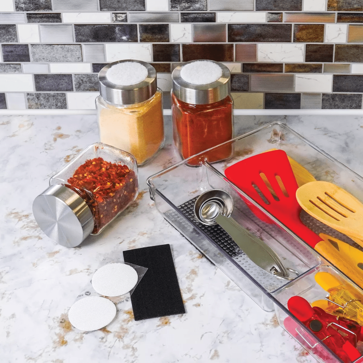 VELCRO 4'X2'' Industrial Strength Tape Indoor and Outdoor Use Superior Holding Power on Smooth Surface Roll Black - Image 3