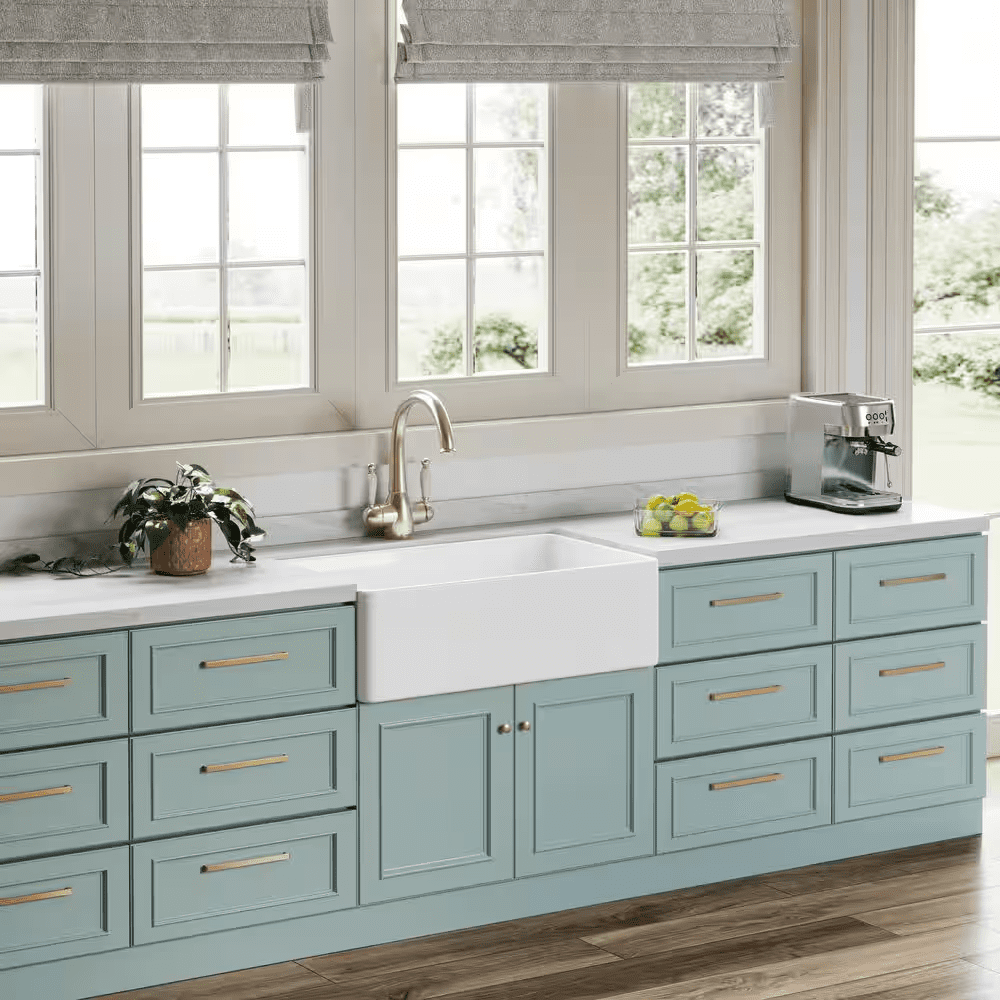 White Fireclay 33 In. Single Bowl Kitchen Sink Farmhouse Apron Front with Bottom Grid and Strainer - Image 2