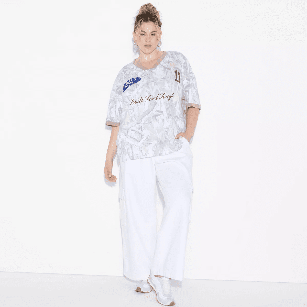 Women'S Camo Ford Oversized Short Sleeve Graphic T-Shirt - Camouflage - Image 4