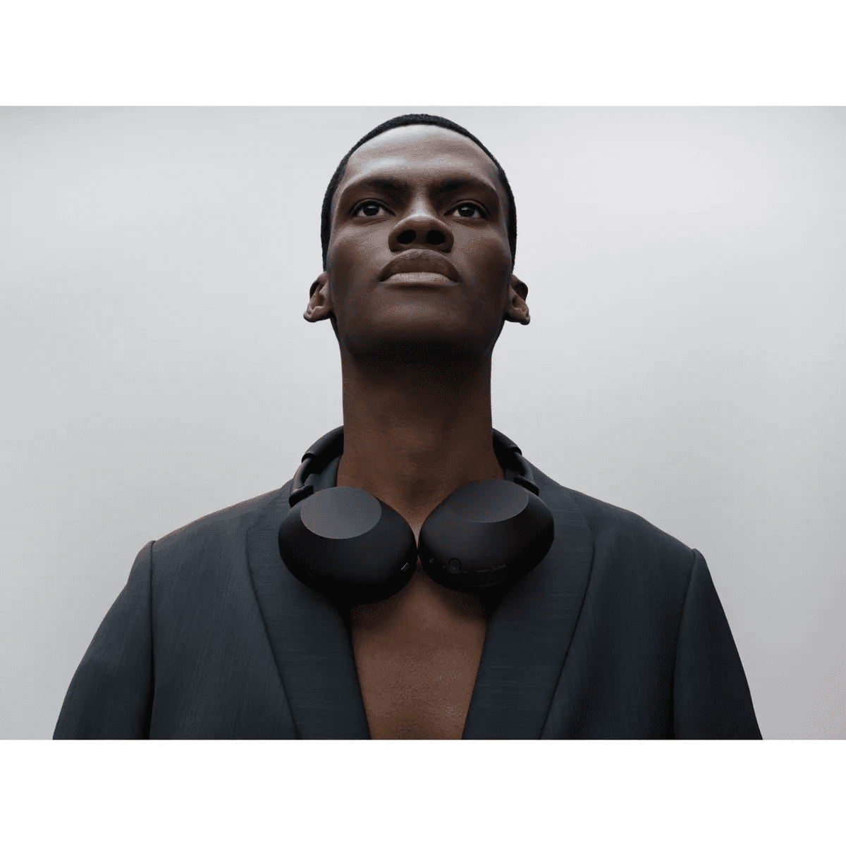 Sony WH-1000XM6 Wireless Noise-Canceling Headphones - Image 7