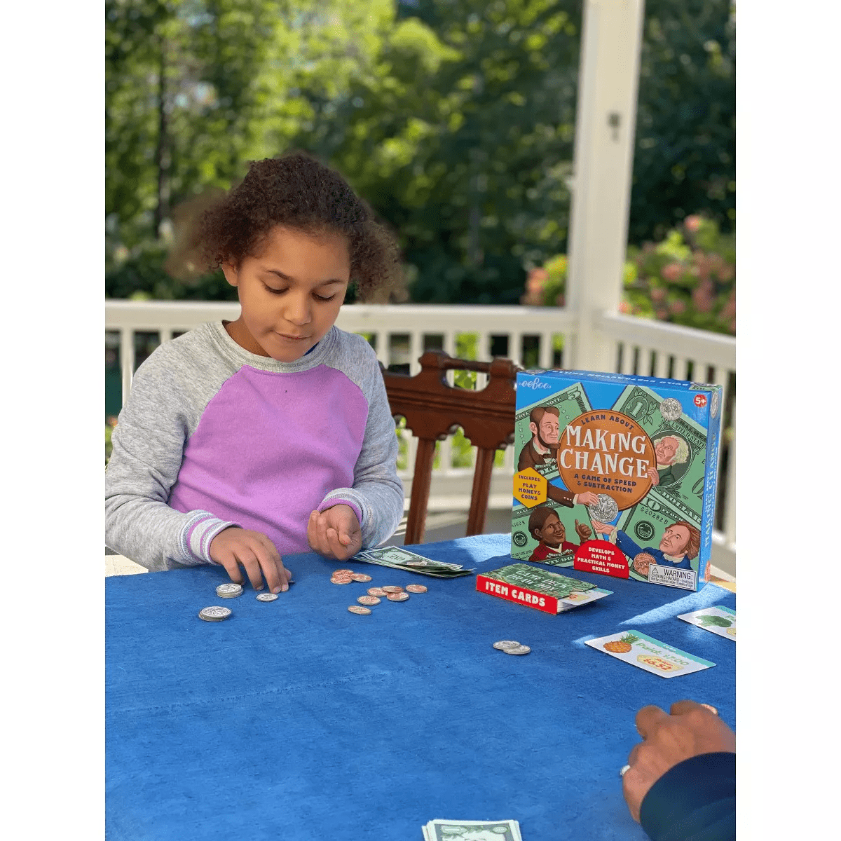 Eeboo Learn about Making Change Game - Image 9