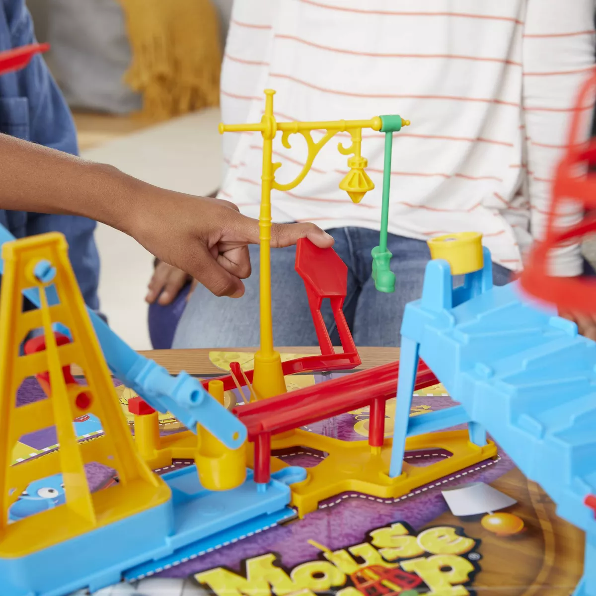 Classic Mouse Trap Board Game - Image 9