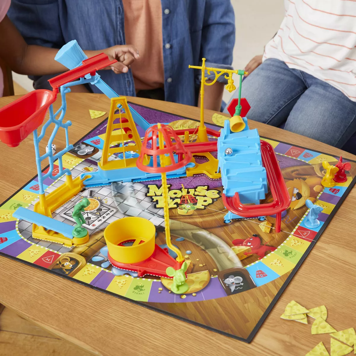 Classic Mouse Trap Board Game - Image 7