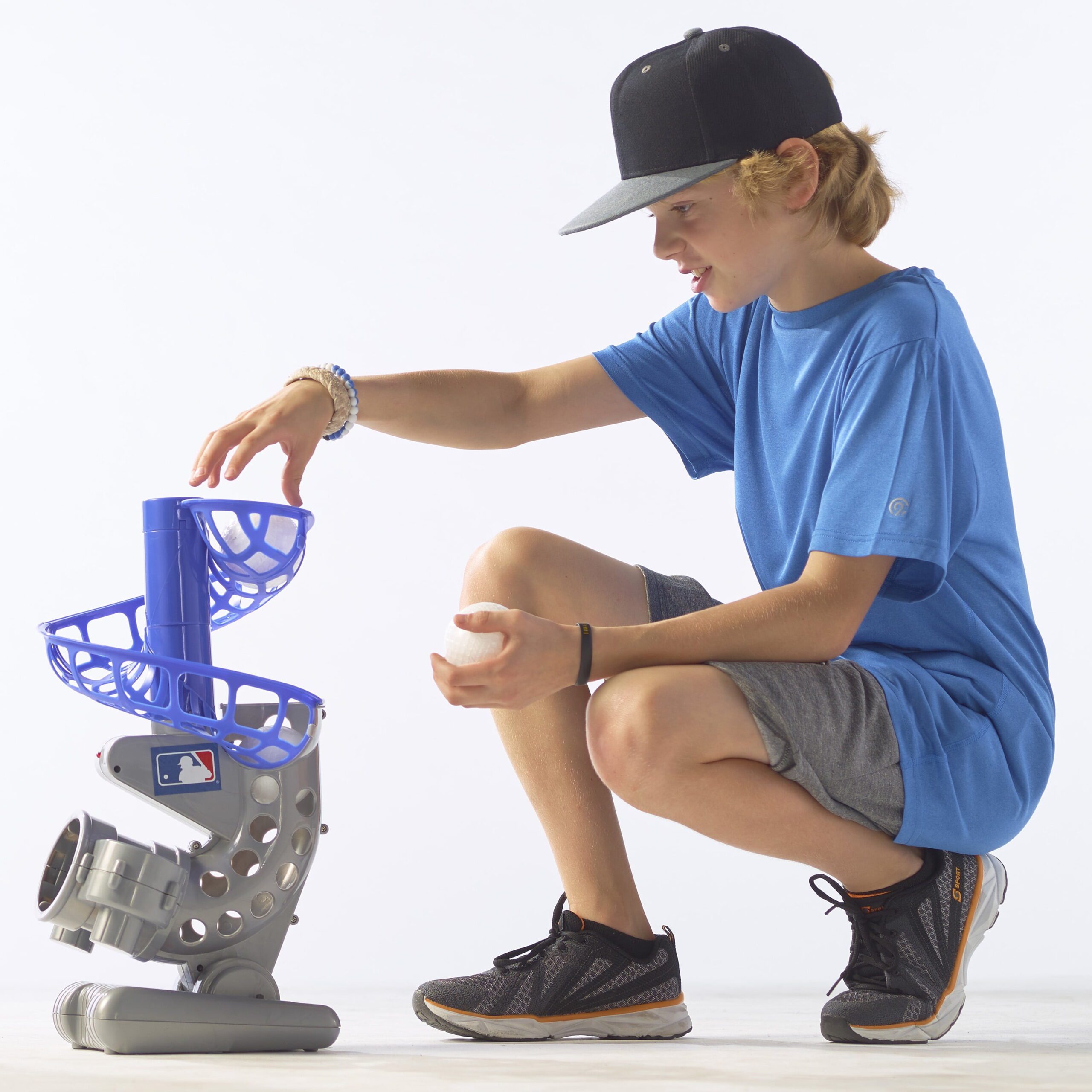 MLB Electronic Baseball Pitching Machine – Adjustable – Every 7 Seconds – 6 Balls - Image 11