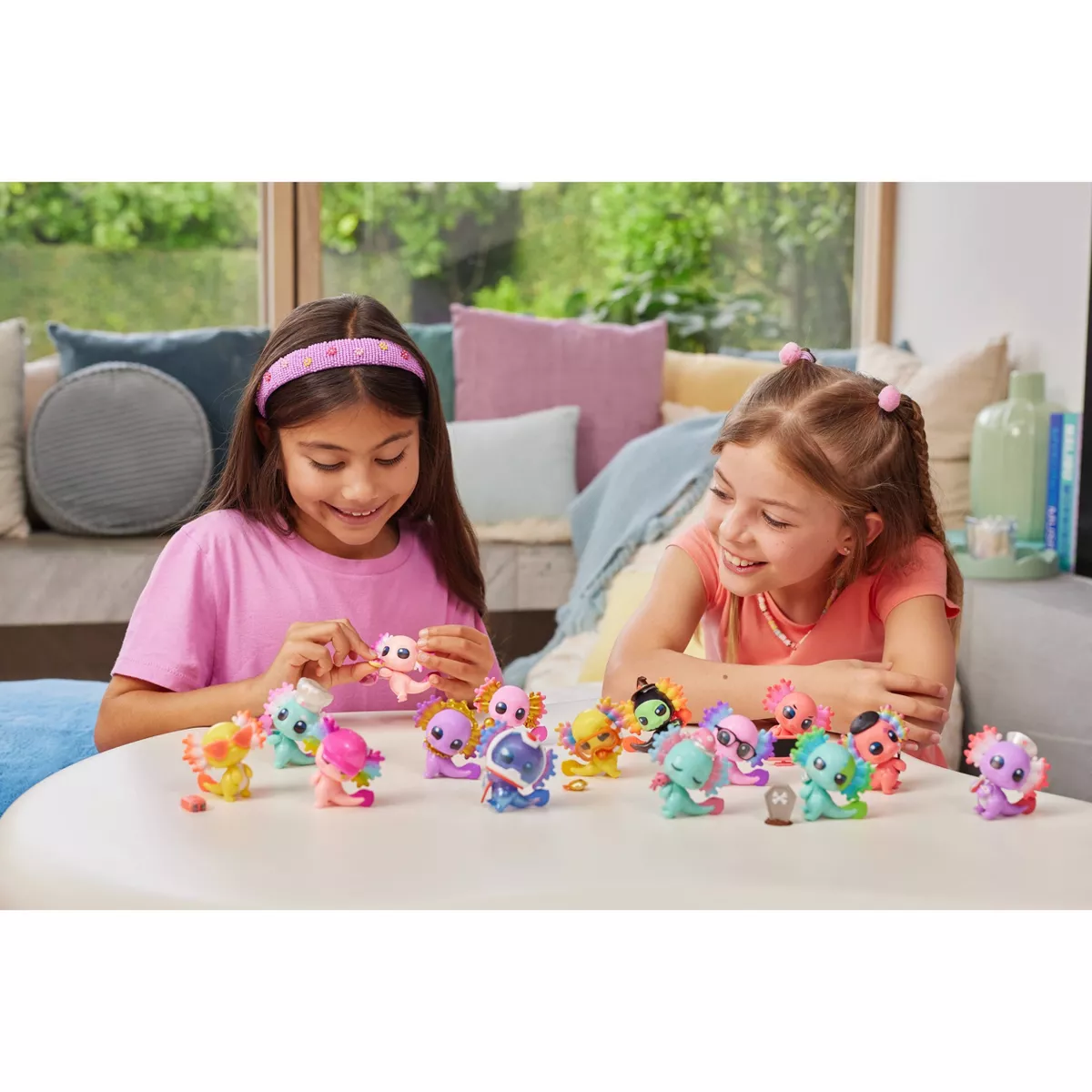 5 Surprise A-Lot-A Axolotls Mini Figure - Image 6