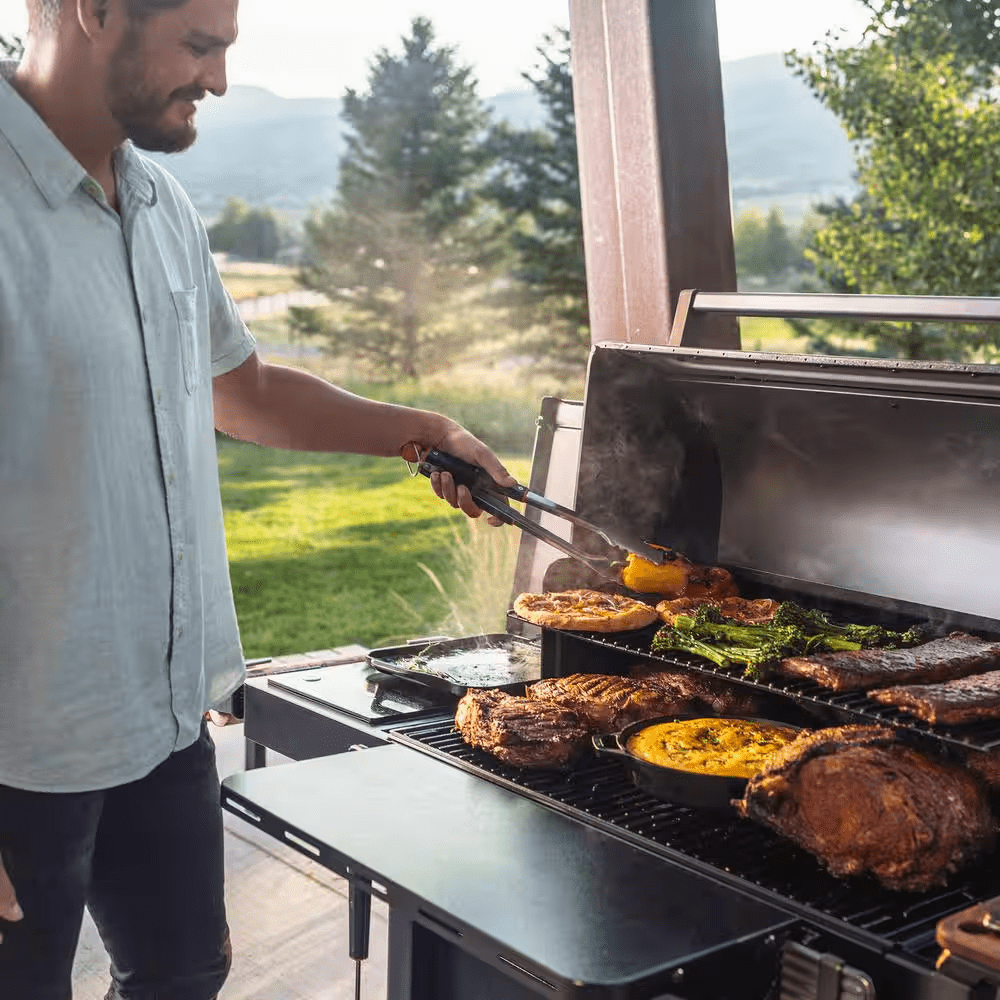 Woodridge Elite Wi-Fi Pellet Grill and Smoker in Black - Image 7