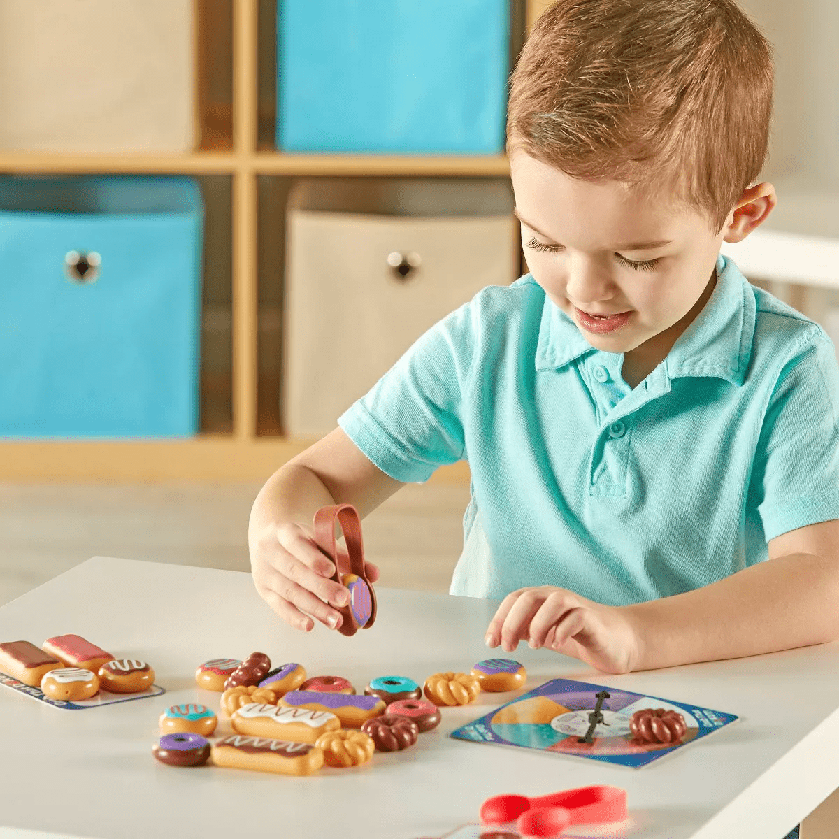 Learning Resources Grab That Donut Fine Motor Game - Image 4