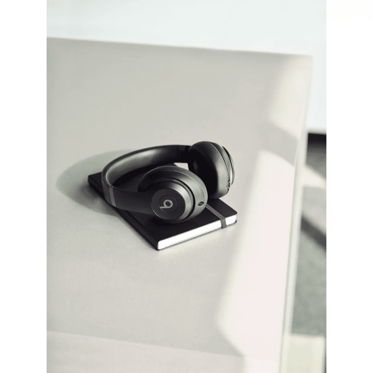 Beats Studio Pro Bluetooth Wireless Headphones - Image 15