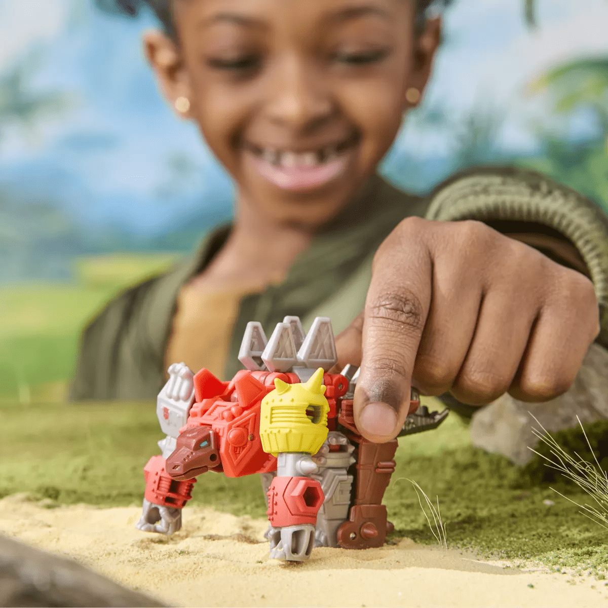 Transformers CYBERWORLD Dinobot Snarl Cyber Changers - Image 8