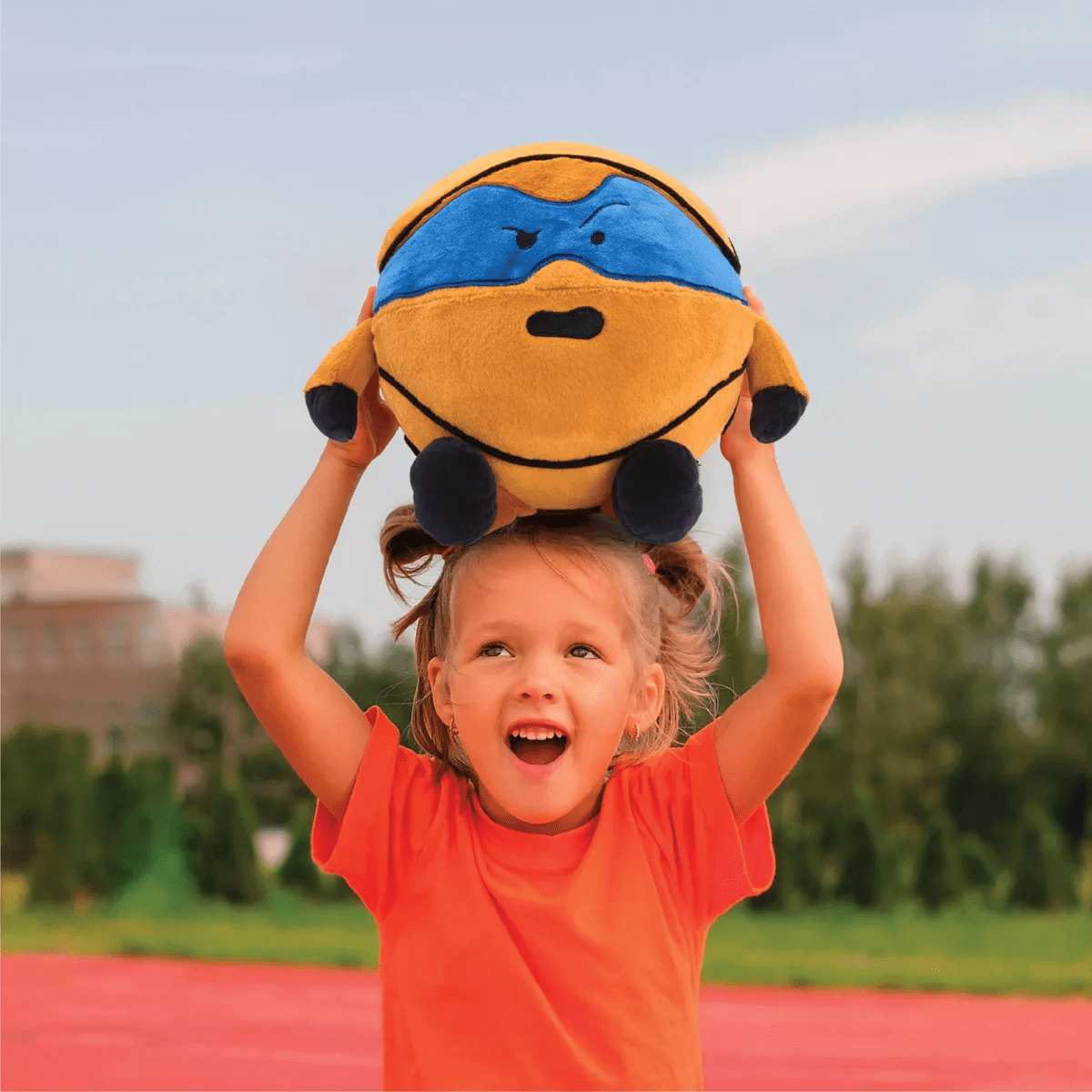 FAO Schwarz Heroes of the Game 7.5" Basketball Plush - Image 2