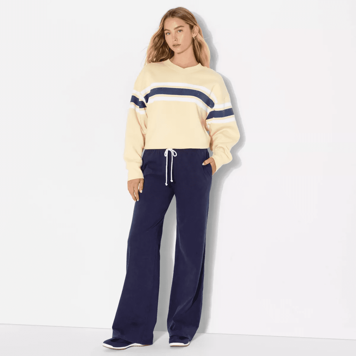 Women'S Mid-Rise Knit Sweatpants - Image 7