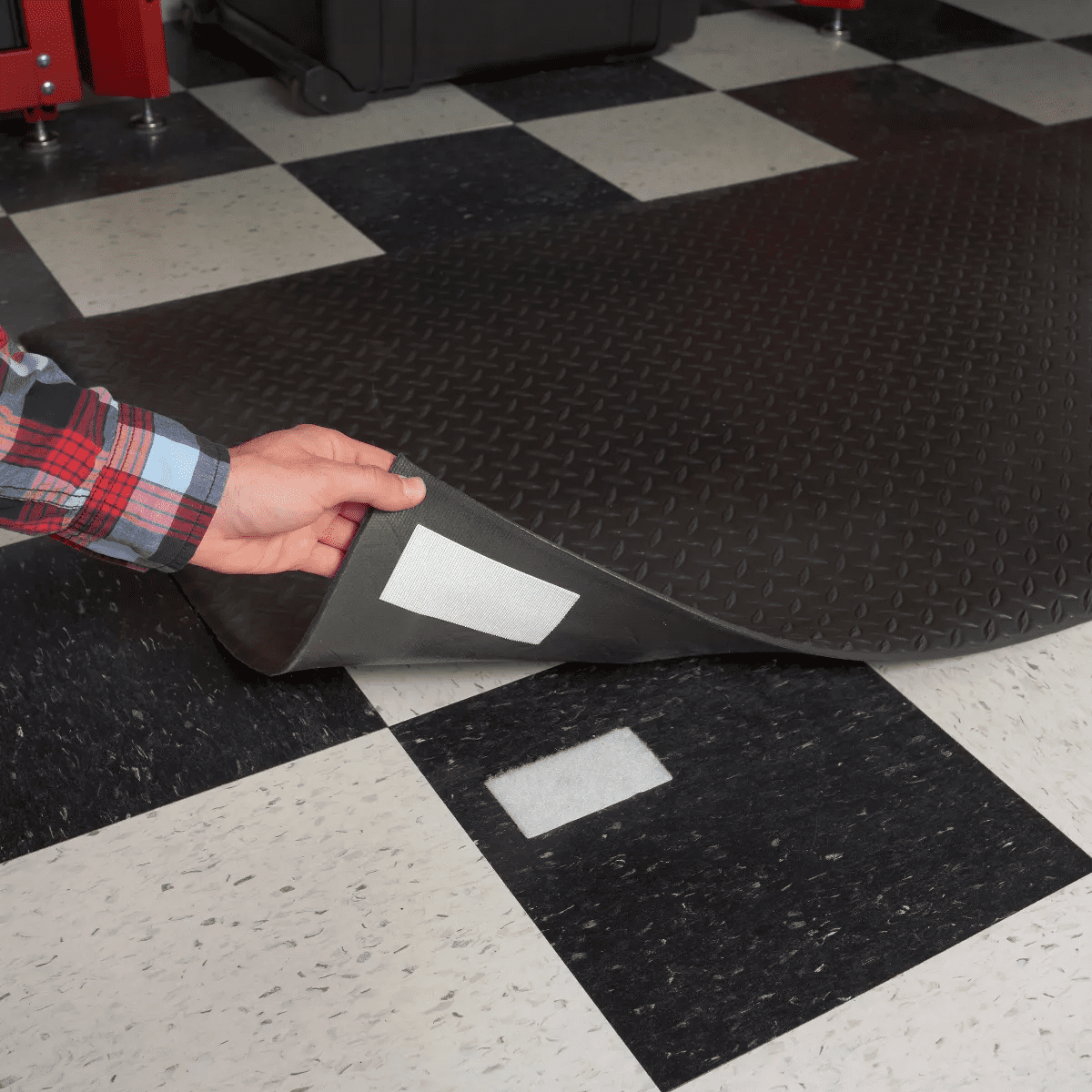 VELCRO 4'X2'' Industrial Strength Tape Indoor and Outdoor Use Superior Holding Power on Smooth Surface White - Image 3