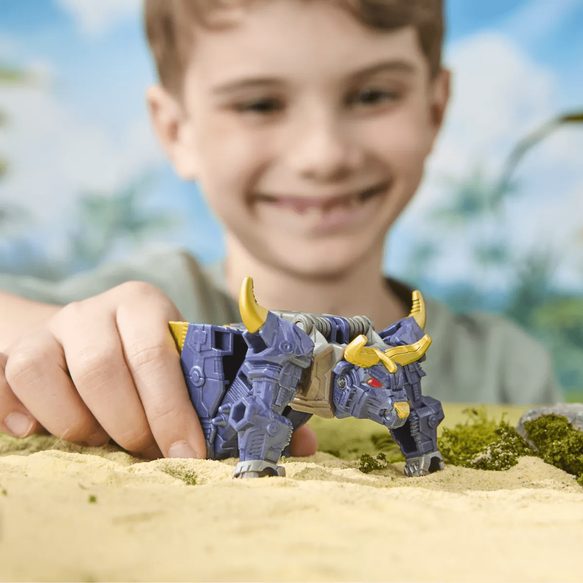 Transformers CYBERWORLD Megatron Cyber Changers - Image 7