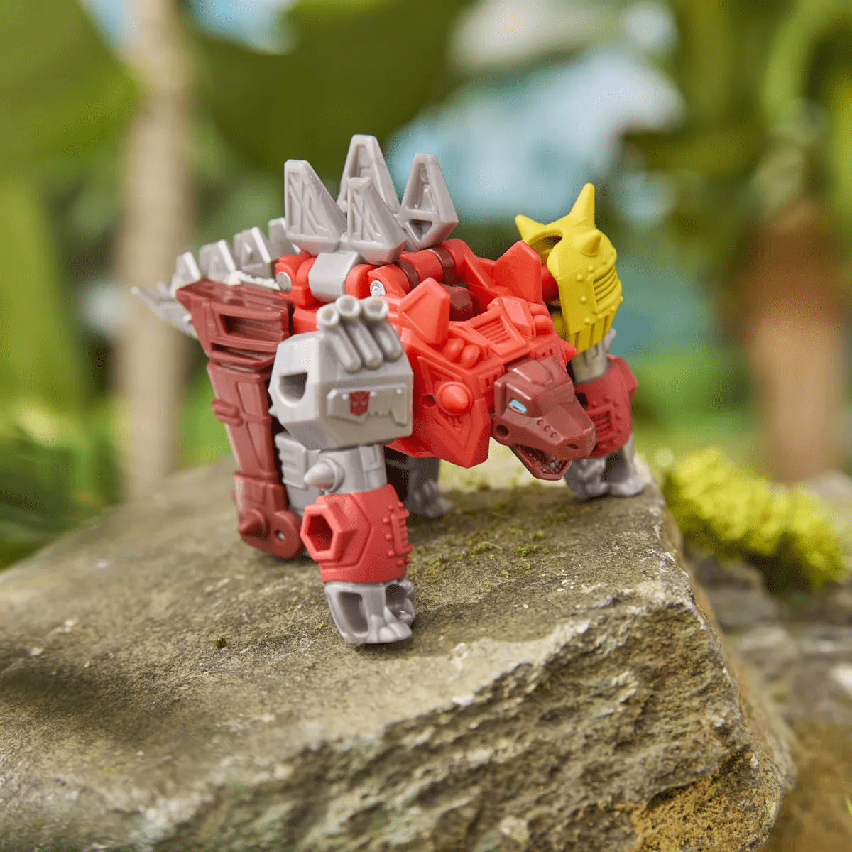 Transformers CYBERWORLD Dinobot Snarl Cyber Changers - Image 12