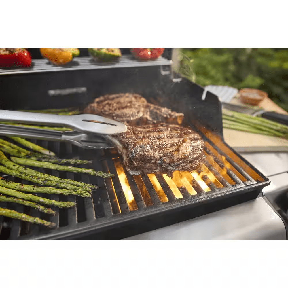 Spirit SB-E-425 4-Burner Natural Gas Grill in Black with Powerful Boost Burners - Image 7