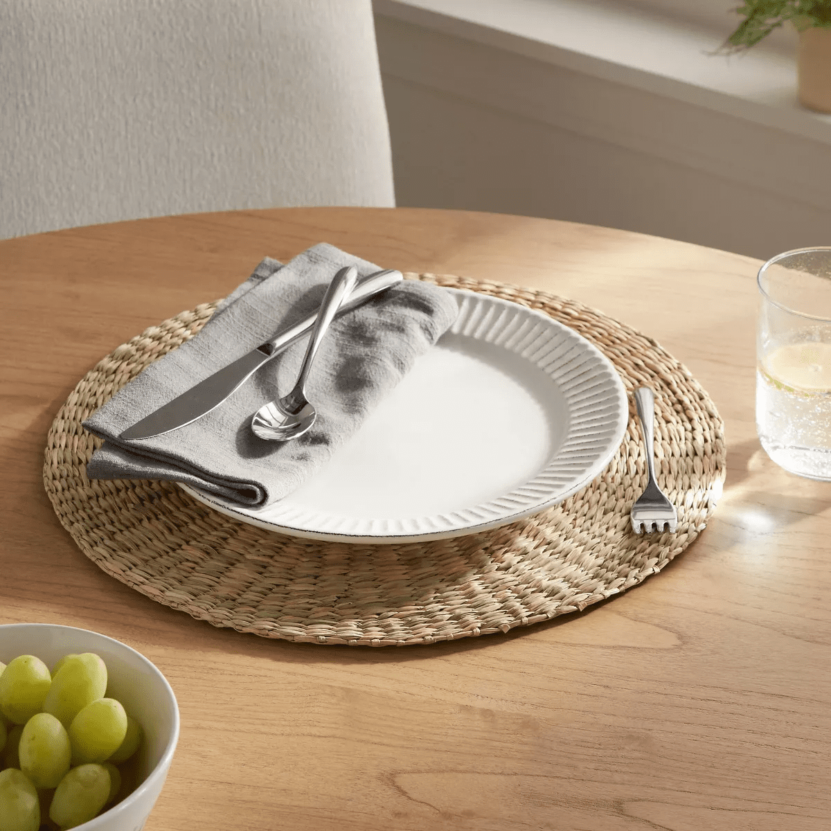 15" round Woven Seagrass Charger Natural - Threshold™ - Image 2