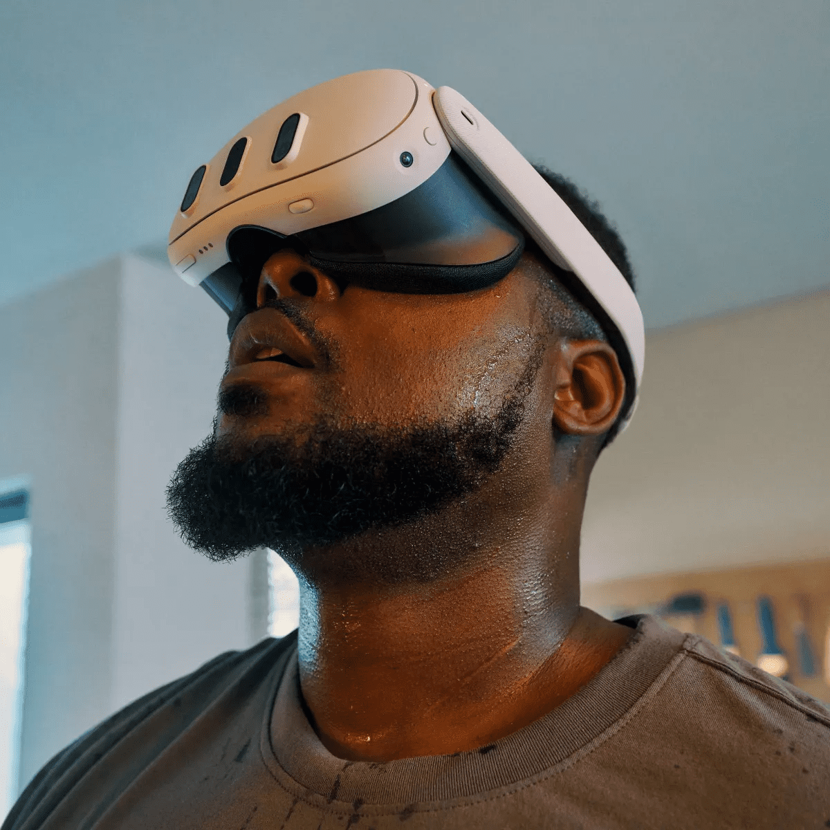 Meta Quest 3 512GB All-In-One Mixed Reality Headset – Includes a 3-Month Trial of Meta Horizon+: USB-C & Wi-Fi Connectivity - Image 13