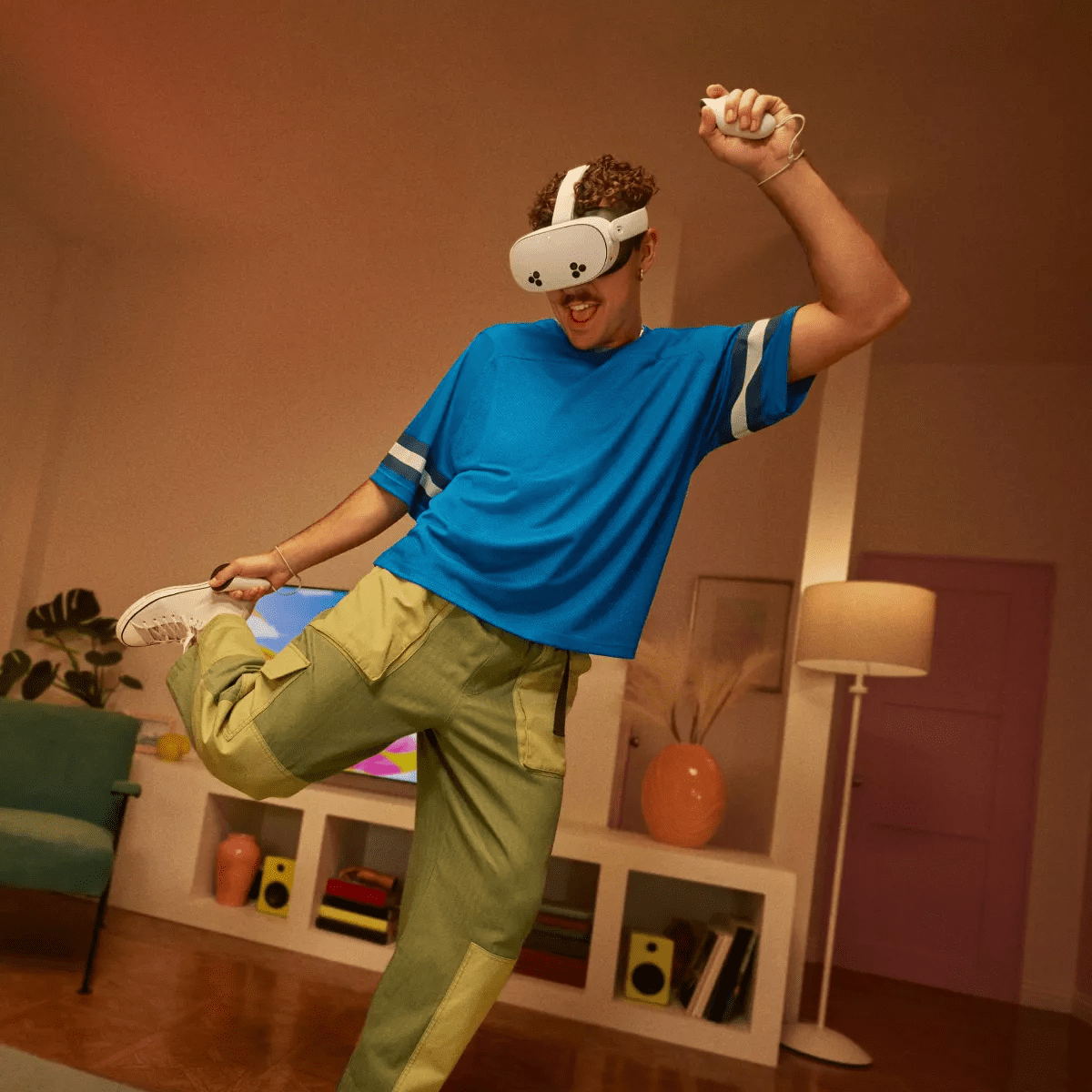 Meta Quest 3S All-In-One Virtual Reality Headset – Includes Batman: Arkham Shadow and a 3-Month Trial of Meta Horizon+ - Image 9